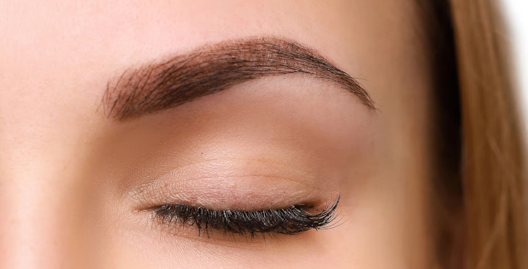 powder eyebrows service